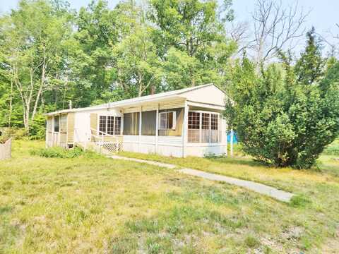 9055 27th Avenue, Bitely, MI 49309