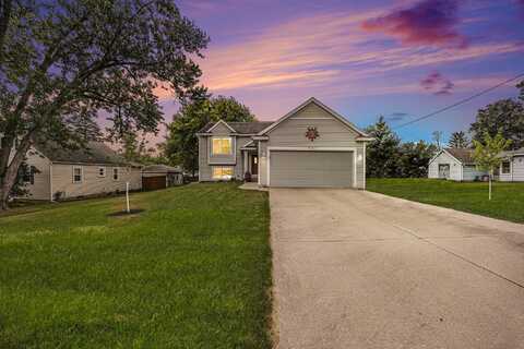 3380 Milo Street NW, Walker, MI 49534