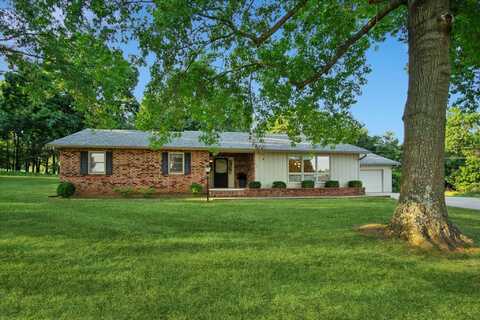 605 E Hillcrest Street, Stockton, MO 65785