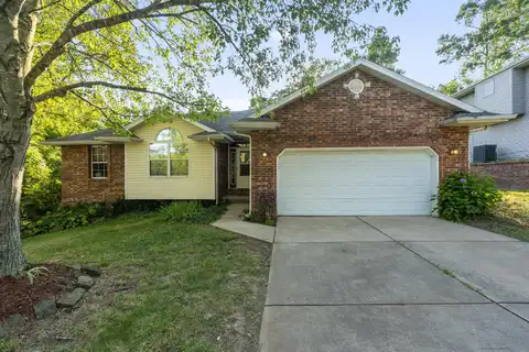 3093 S Palisades Drive, Springfield, MO 65807
