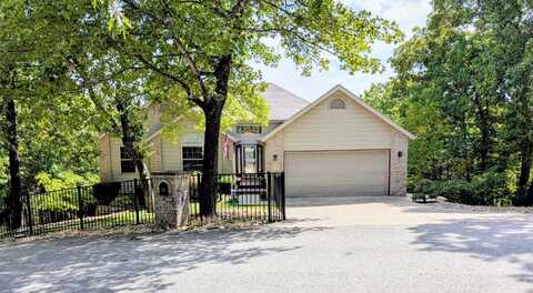 148 Crown Drive, Branson West, MO 65737
