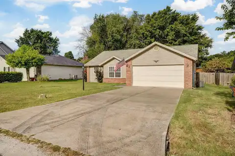 170 Pickett Ridge Road, Kirbyville, MO 65679