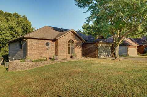 3616 N Temple Avenue, Springfield, MO 65803