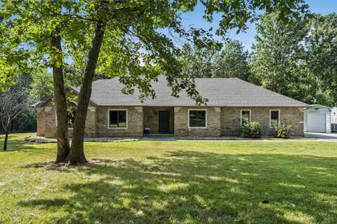 4660 E Red Oak Lane, Springfield, MO 65803
