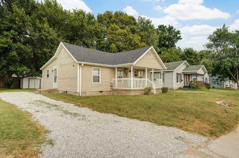 1613 E Chestnut Street, Springfield, MO 65802