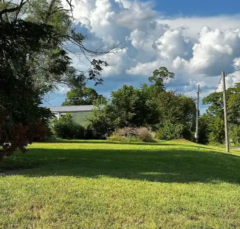 409 E Broadway Street, El Dorado Springs, MO 64744