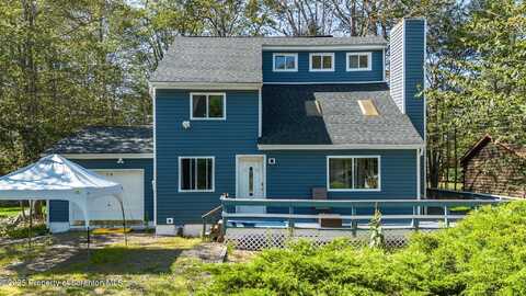 6030 Boardwalk Drive, Tobyhanna, PA 18466