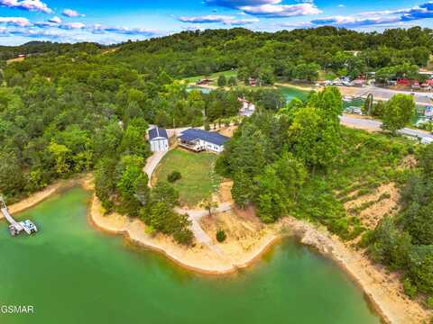 115 Granny Davis Way, Dandridge, TN 37725
