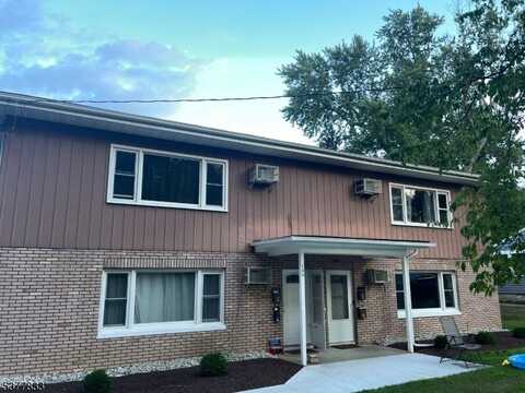 100 4Th St, Hackettstown, NJ 07840
