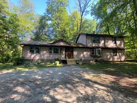 7 Winding Way, Vernon, NJ 07461