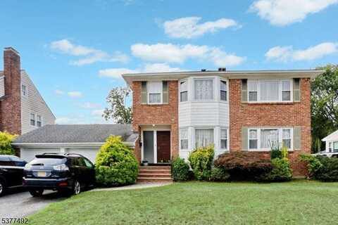 118 Diamond Bridge Ave, Hawthorne, NJ 07506