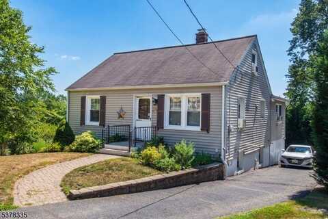 40 Prospect Rd, Wayne, NJ 07470