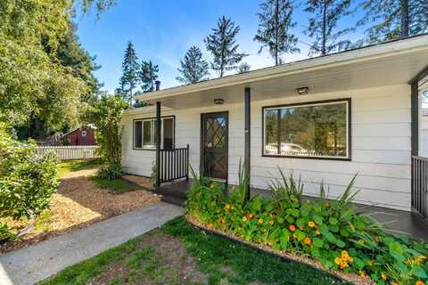 200 Rebecca Lane, Arcata, CA 95521