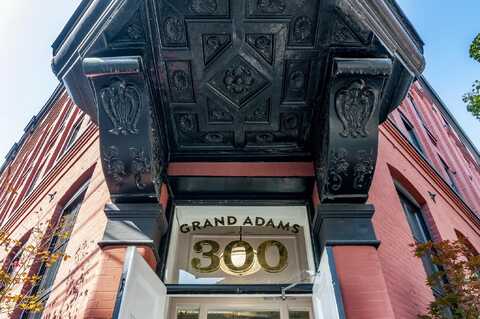 300 GRAND ST, Hoboken, NJ 07030