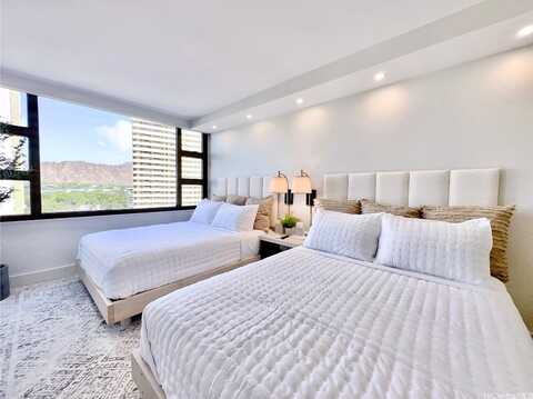 201 Ohua Avenue, Honolulu, HI 96815
