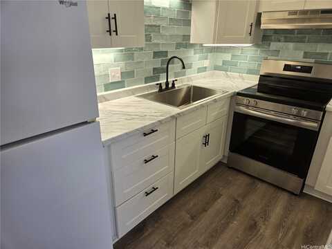 3215 Ala Ilima Street, Honolulu, HI 96818