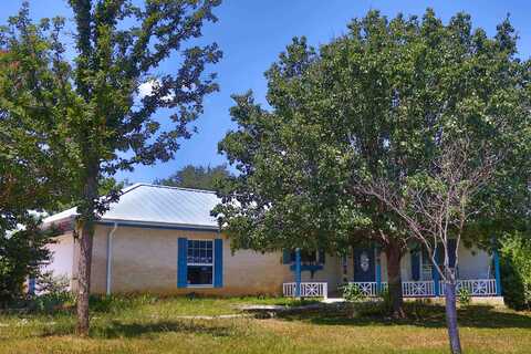 323 County Road 303, Llano, TX 78643