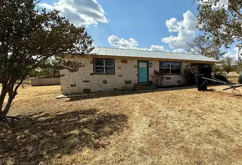 1301 Ash St, Llano, TX 78643