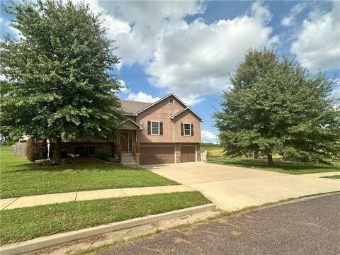 804 Charles Street, Knob Noster, MO 65336