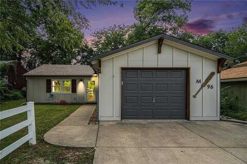 96 M Street, Lees Summit, MO 64086