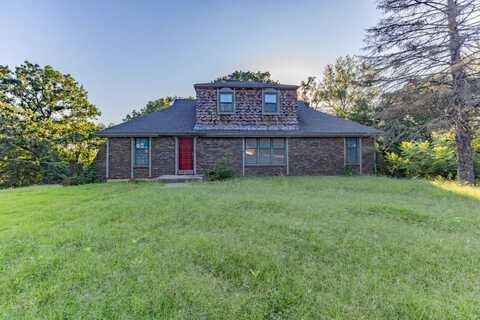 6520 NW Melody Lane W, Parkville, MO 64152