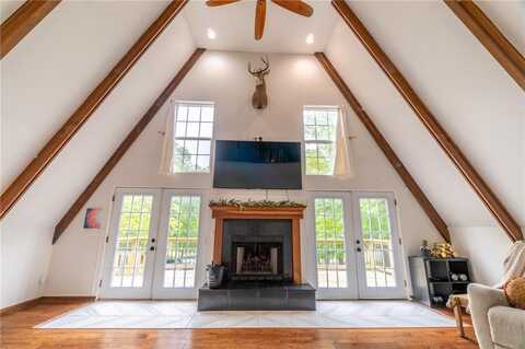 209 Lake Viking Terrace, Gallatin, MO 64640