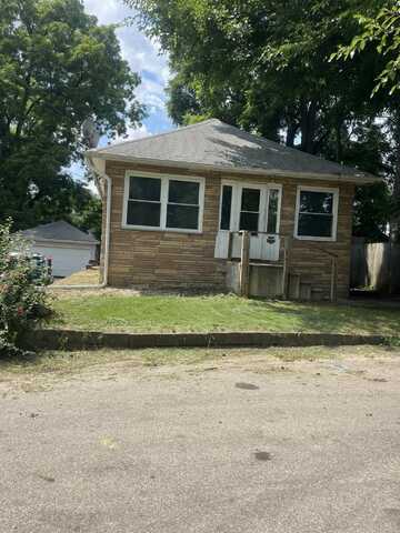 2110 Sunnyside Court, Jackson, MI 49203