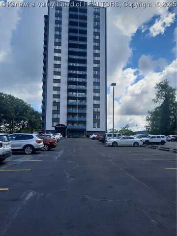 1800 Roundhill Road unit: 1604, Charleston, WV 25314