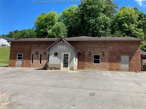 7133 Sissonville Drive, Sissonville, WV 25320