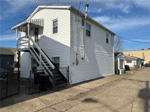 126 & 126 1/2 6th Avenue, South Charleston, WV 25303