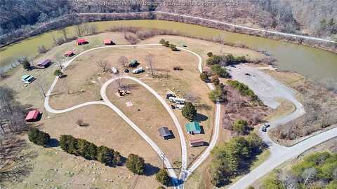 5445 Statts Mills Road, Ripley, WV 25271