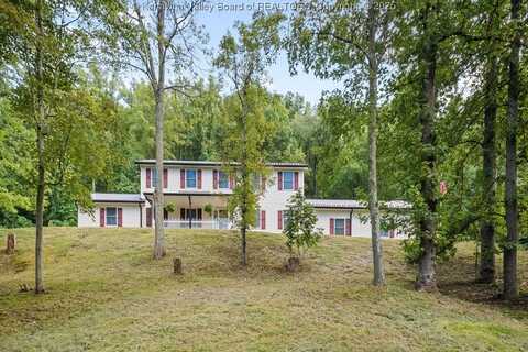 1933 Woodward Drive, Charleston, WV 25312