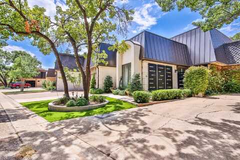 5115 2nd Street, Lubbock, TX 79416