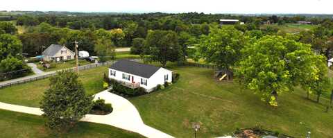 1367 Richmond Road Loop 1, Lancaster, KY 40444