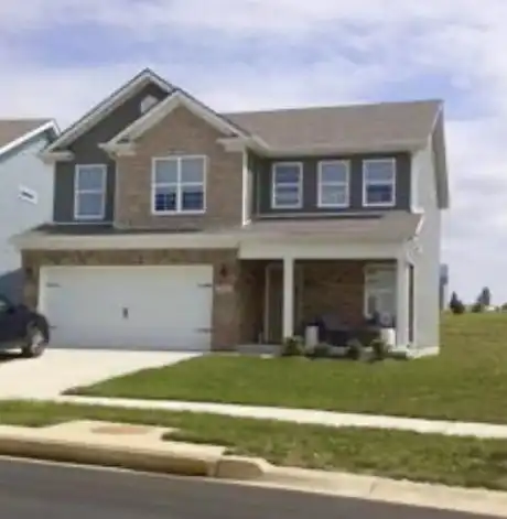 2500 Feathersound Way, Lexington, KY 40511