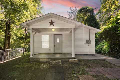 51 High Street, McKee, KY 40447