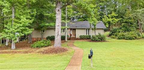 400 ETOWAH AVENUE, OPELIKA, AL 36801