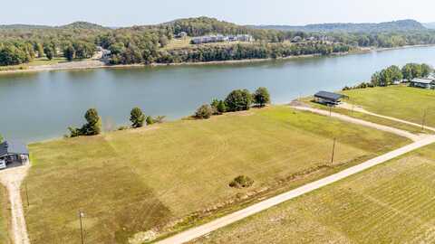 0 DANCING EAGLE, Clifton, TN 38425