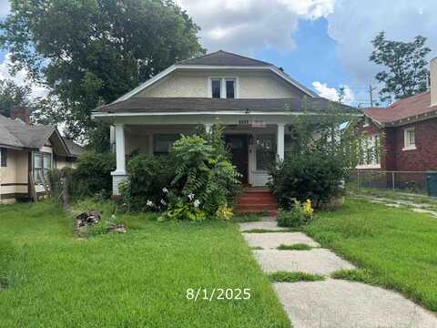 1033 FORREST, Memphis, TN 38105