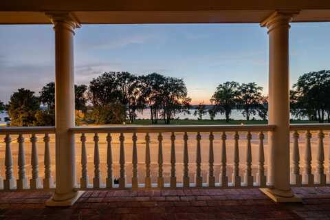 754 ISLAND, Memphis, TN 38103