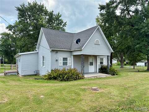 212 E 6th Street, New London, MO 63459