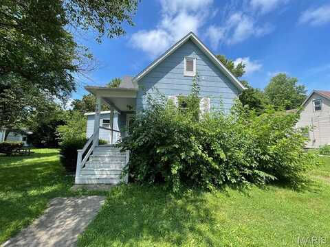 721 N Franklin Street, Litchfield, IL 62056