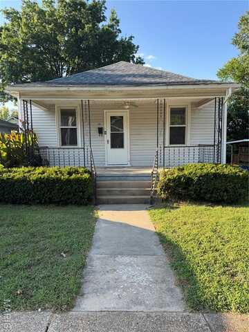 309 W End Avenue, Union, MO 63084