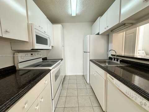 4541 W Mcnab Rd, Pompano Beach, FL 33069