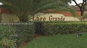 2675 W 66th St, Hialeah, FL 33016