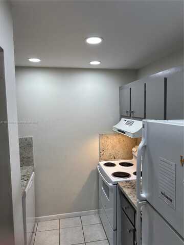 4153 NW 90th Ave, Coral Springs, FL 33065