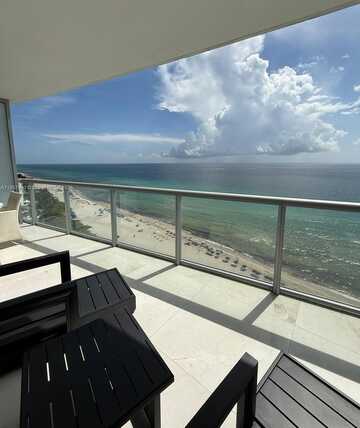 17121 Collins Ave, Sunny Isles Beach, FL 33160