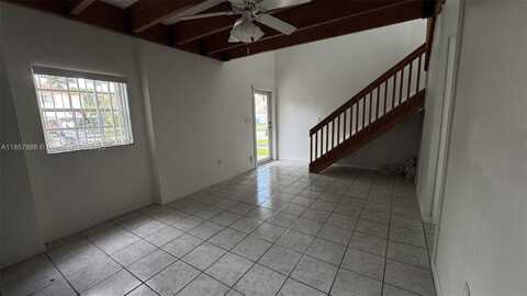 1290 SE 8th Pl, Homestead, FL 33035