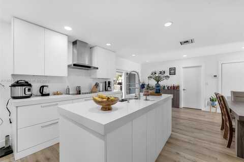 5400 SW 127th Way, Miami, FL 33175