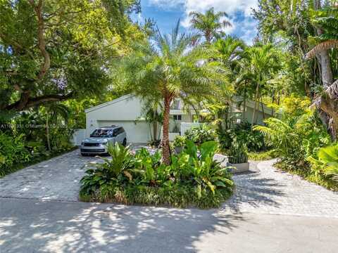 1090 NE 92nd St, Miami Shores, FL 33138